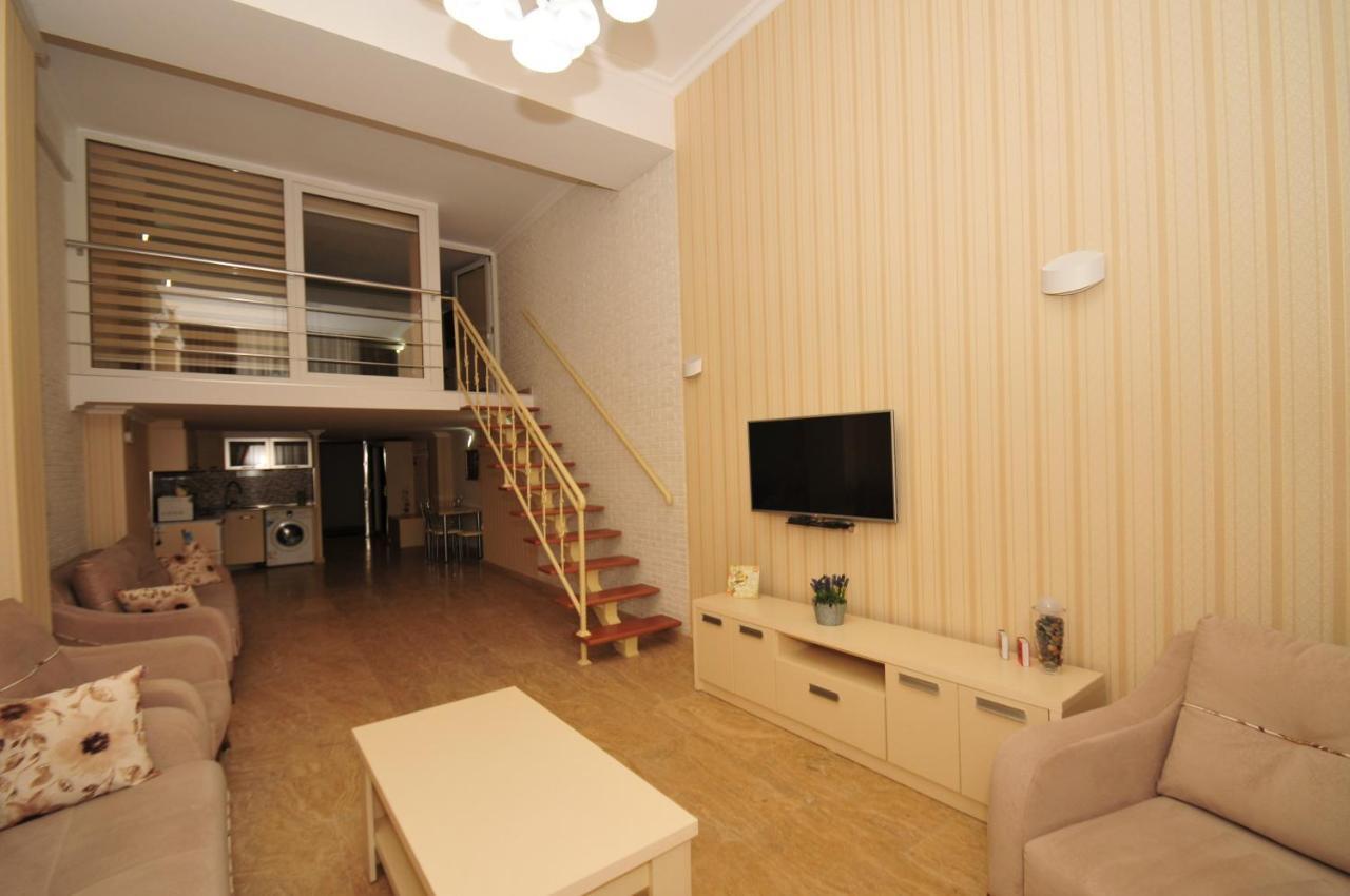 Orbi Apart Hotel In Front Of Aquapark باتومي المظهر الخارجي الصورة
