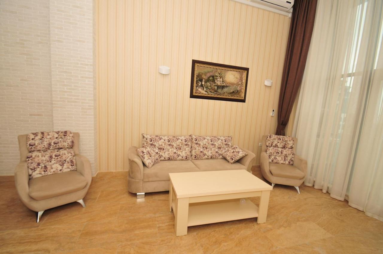 Orbi Apart Hotel In Front Of Aquapark باتومي المظهر الخارجي الصورة
